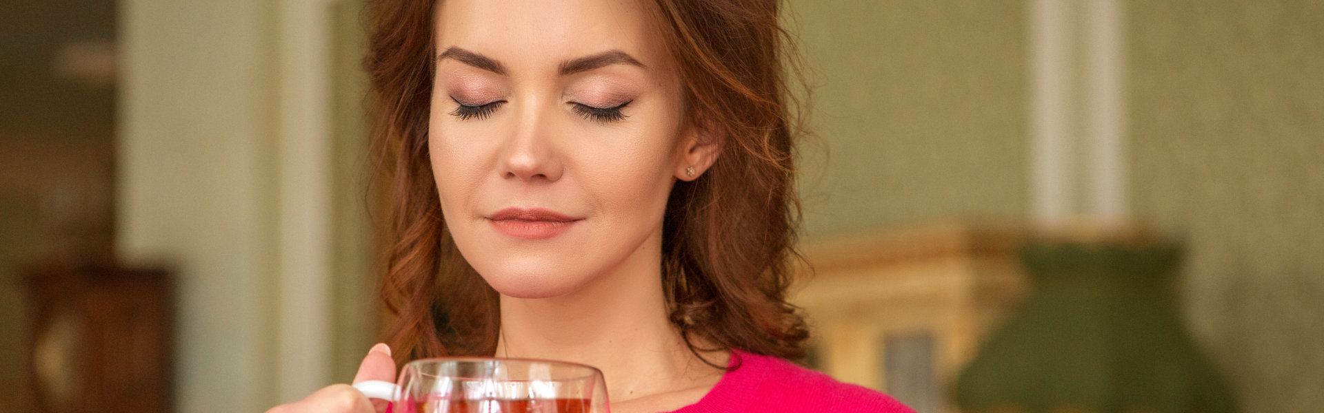 woman drinking tea